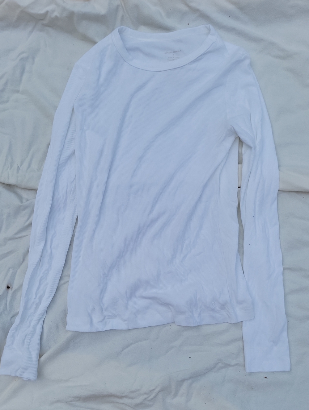 Banana Republic Women’s White Long-Sleeve Crewneck Top Size S